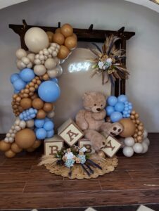 Lia De Cora Lia De Cora